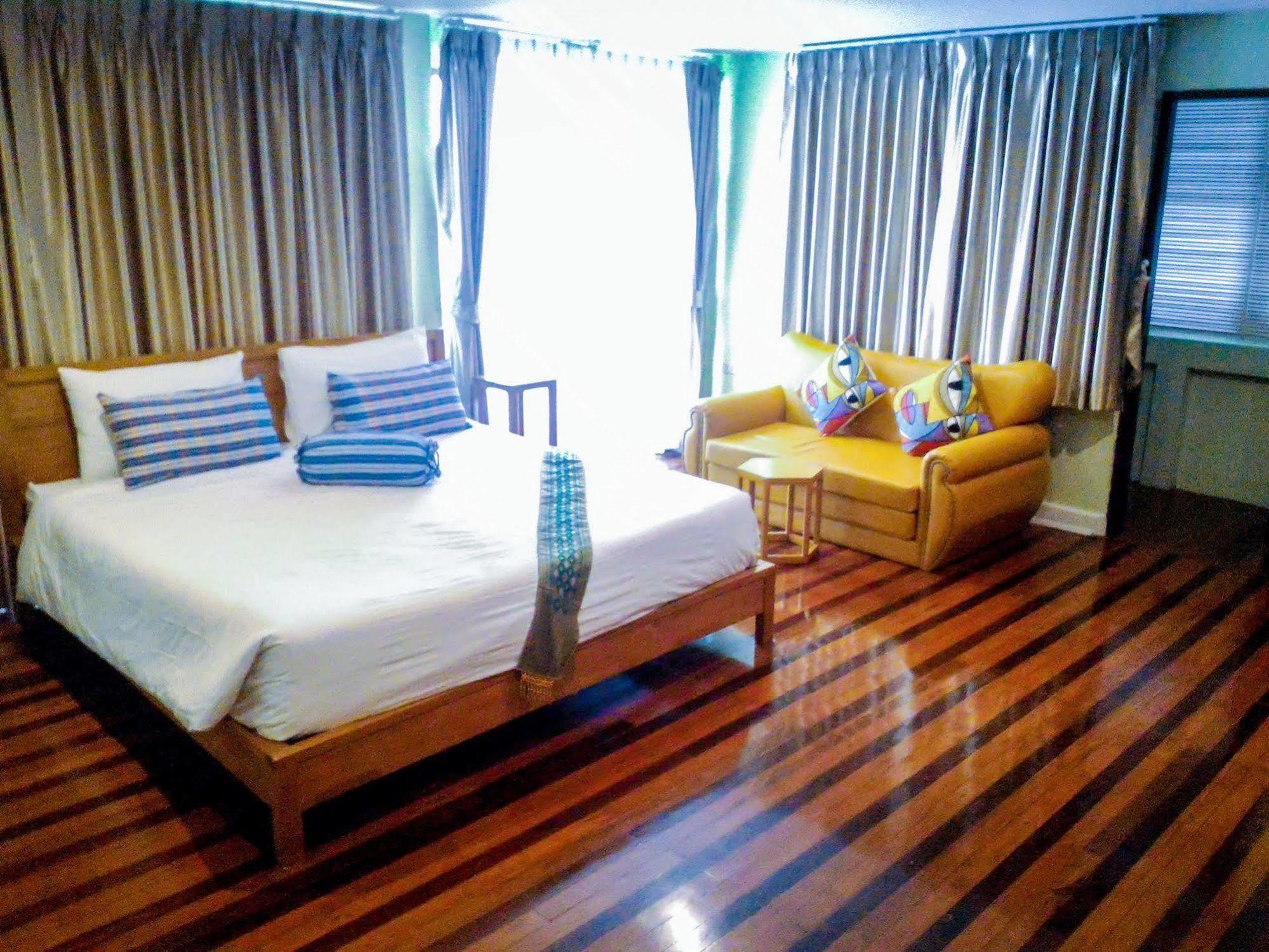Delio Boutique Hotel Udon Thani Buitenkant foto